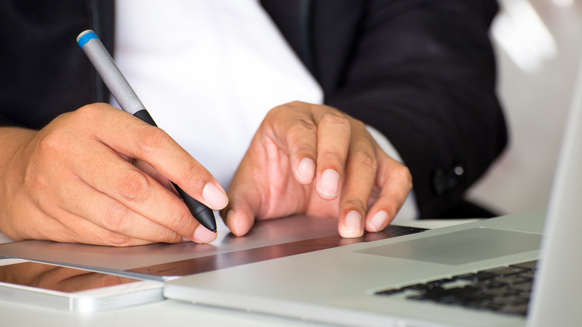 Réception des projets informatiques : que vaut réellement la signature du procès-verbal ?